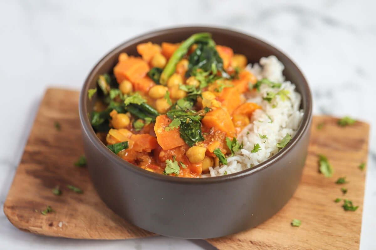 Recipe for Chickpea, Sweet Potato, Spinach & Coconut Curry