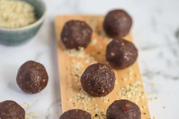 Recipe for vegan plant based Date Walnut Chocolate Energy Balls 