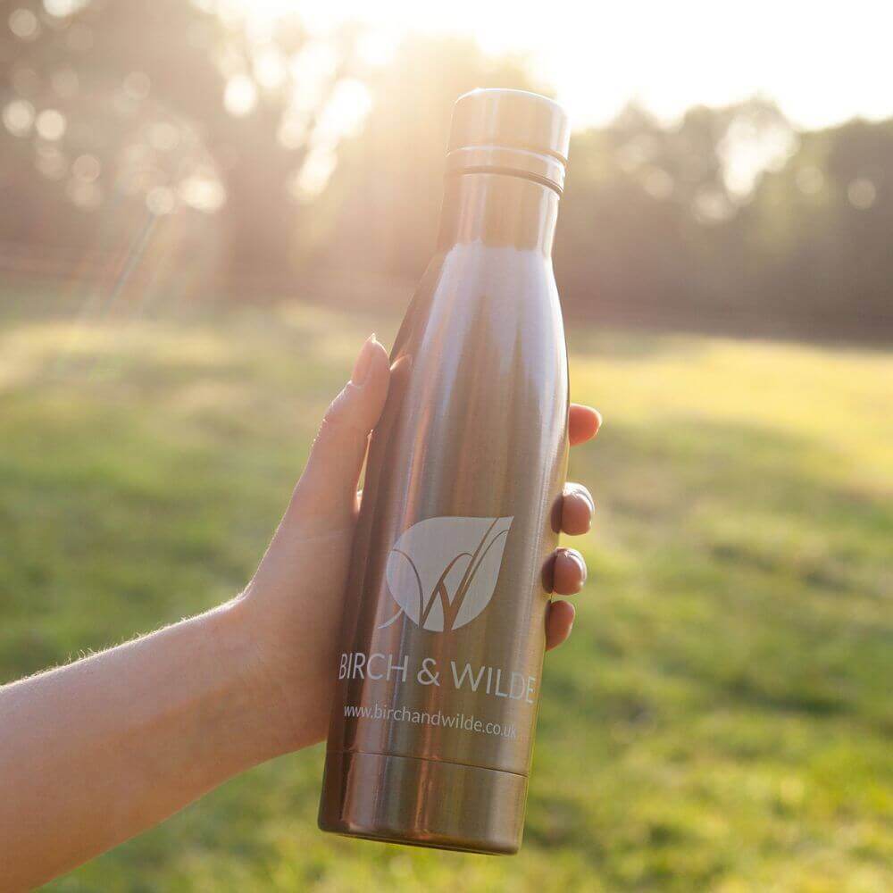 Reusable Drink or Sports Water Bottle | Vacuum Insulated Hot and Cold Drinks | Rose Gold | 600ml
